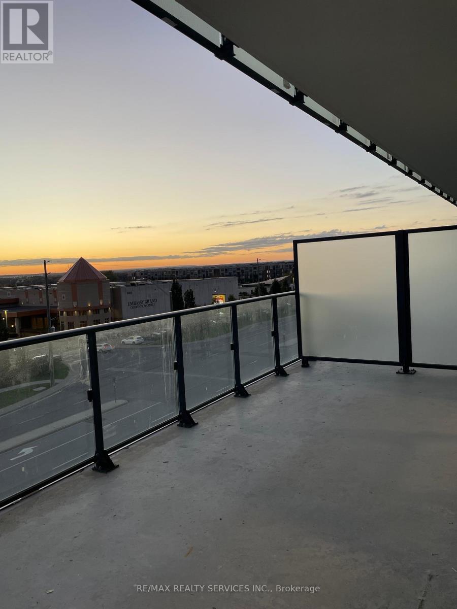 313 - 15 Skyridge Drive, Brampton (Bram East), Ontario  L6P 4S3 - Photo 9 - W12633236