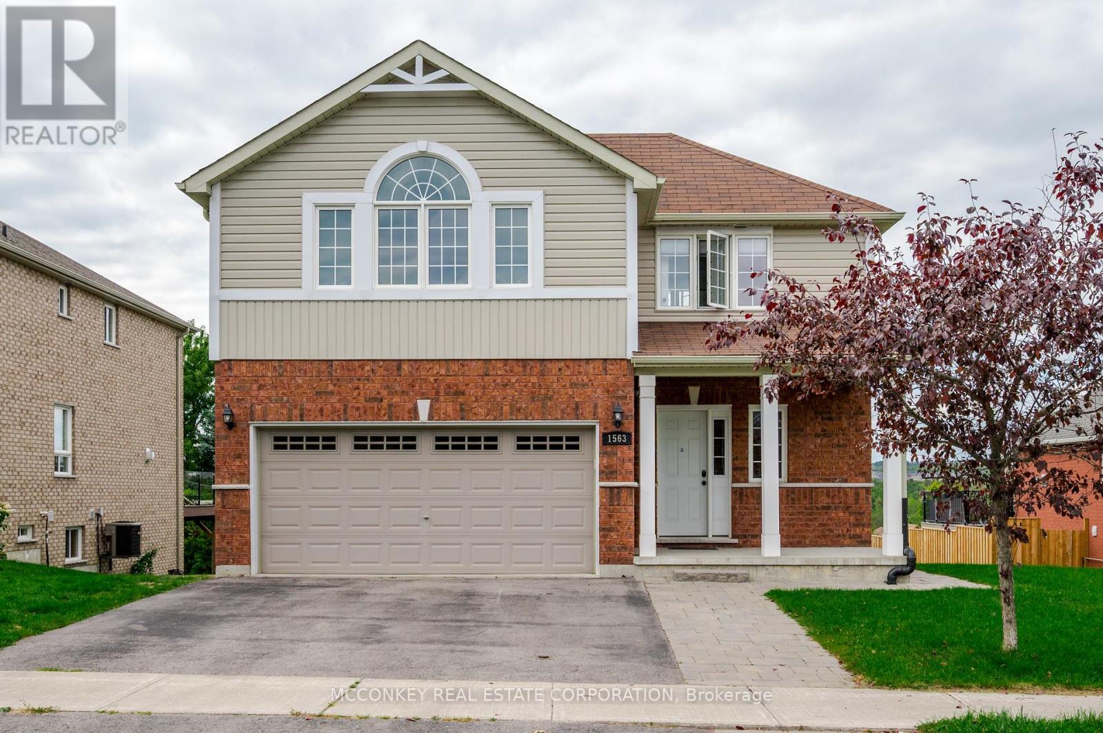 1563 SCOLLARD CRESCENT, Peterborough, Ontario