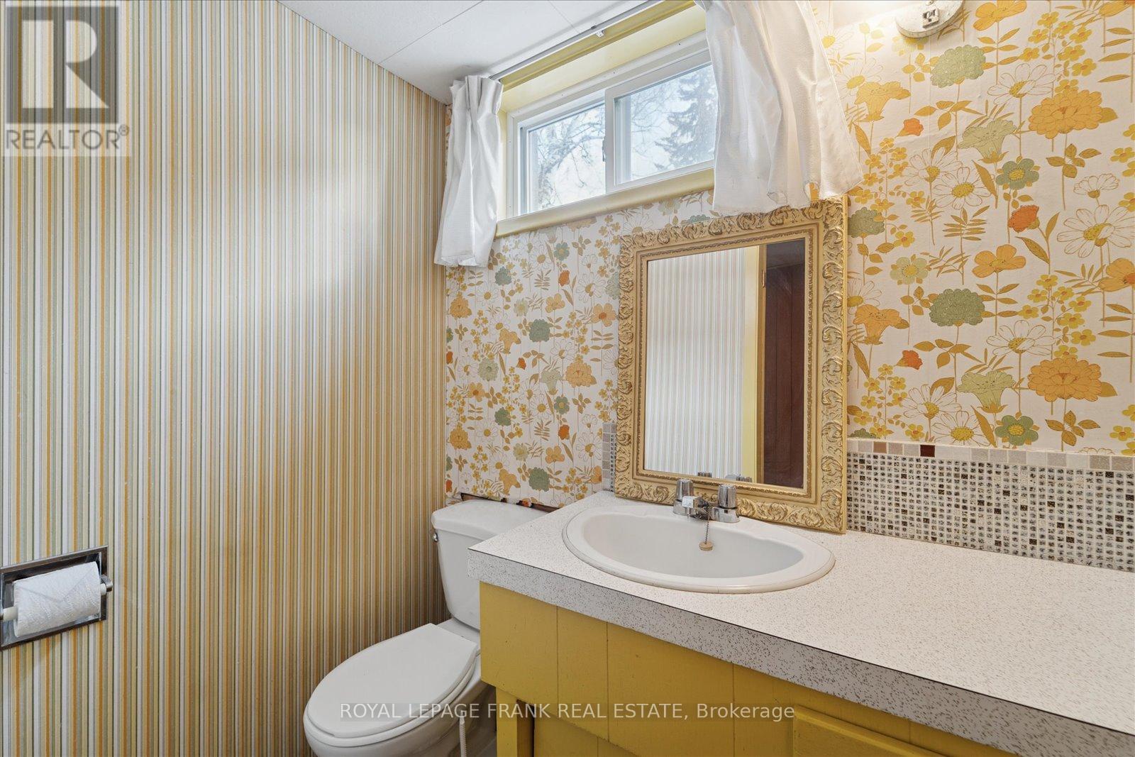 254 Dover Street, Oshawa (Eastdale), Ontario  L1G 6G4 - Photo 35 - E12633288