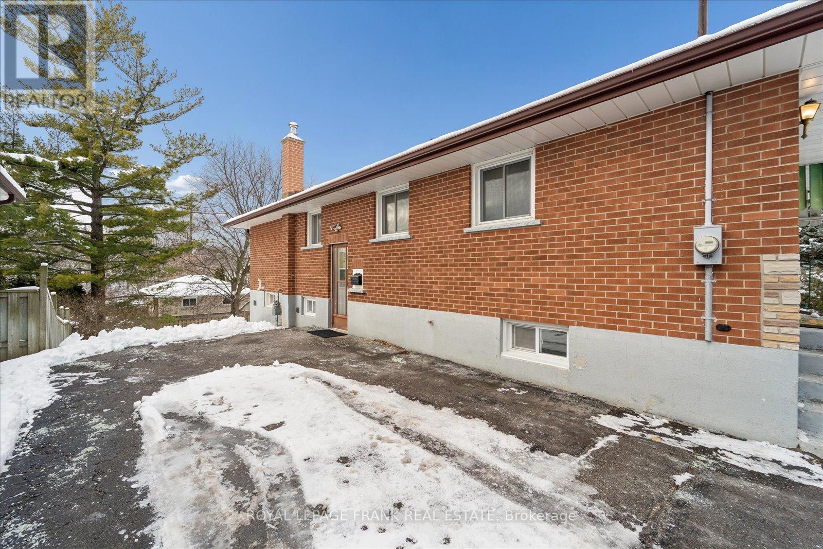 254 Dover Street, Oshawa (Eastdale), Ontario  L1G 6G4 - Photo 37 - E12633288