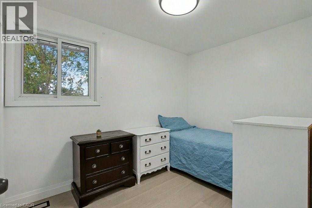 40 Tara Court, Hamilton, Ontario  L8K 6E6 - Photo 17 - 40775689