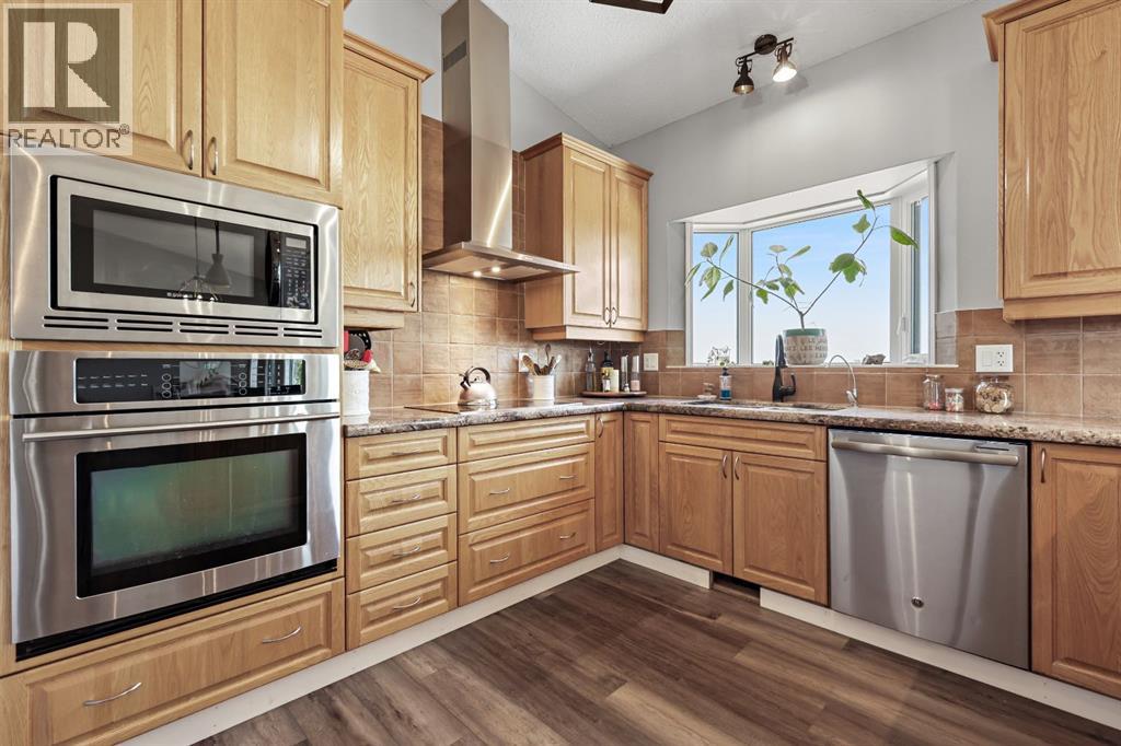 250020 Range Road 275, Rural Rocky View County, Alberta  T1P 1L7 - Photo 14 - A2258626