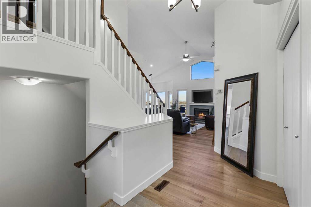 100 Hillcrest Boulevard, Strathmore, Alberta  T1P 0A4 - Photo 4 - A2271757