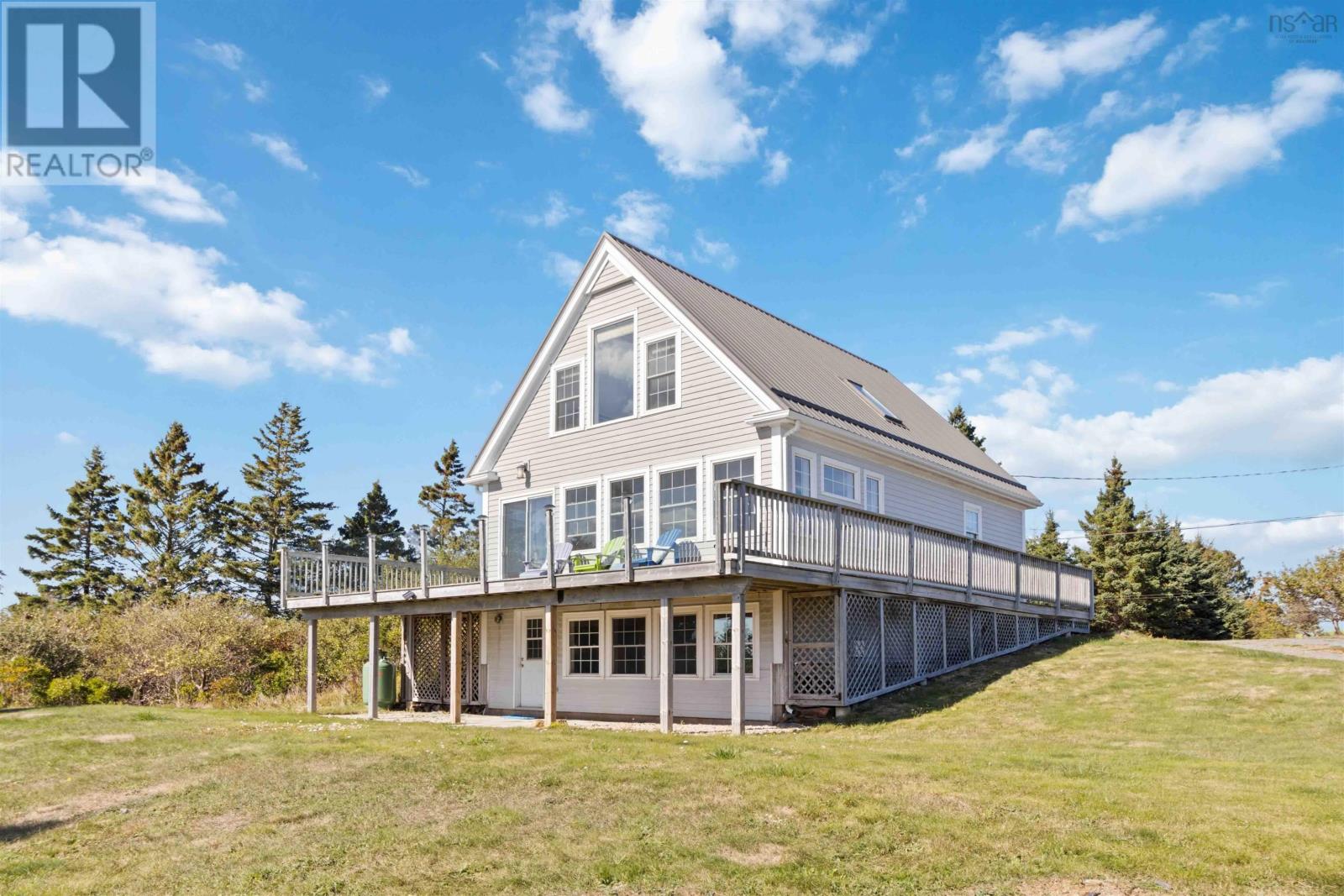 157 The Point Road, Blue Rocks, Nova Scotia  B0J 2C0 - Photo 4 - 202526323