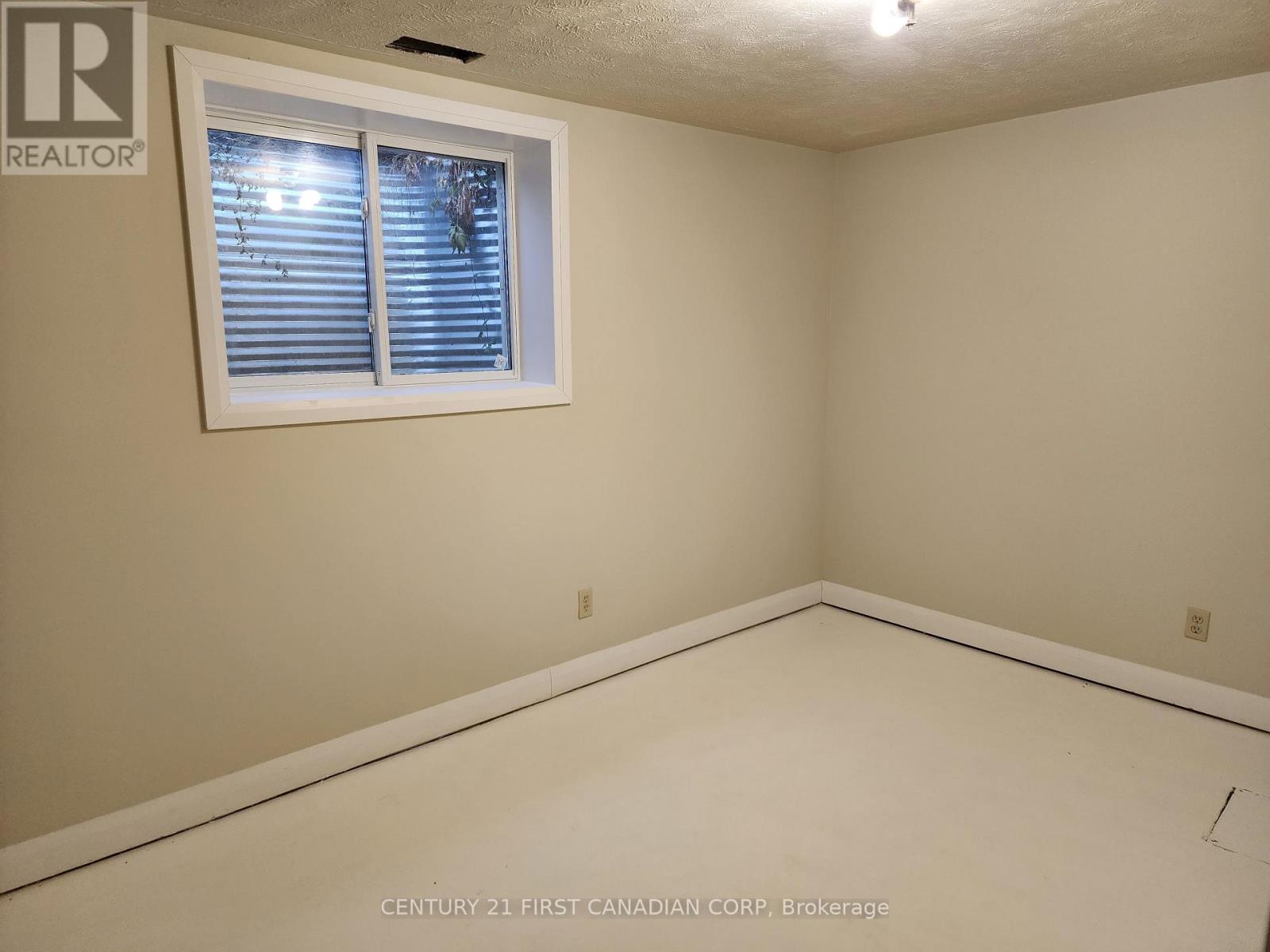 169 Hutchison Avenue, Ingersoll, Ontario  N5C 3Y1 - Photo 21 - X12633270