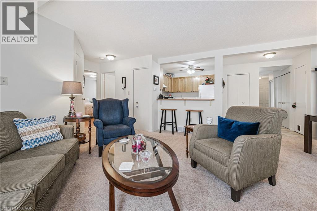 205 Highland Crescent Unit# 21, Kitchener, Ontario N2M 5L6 - Photo 11 - 40793856