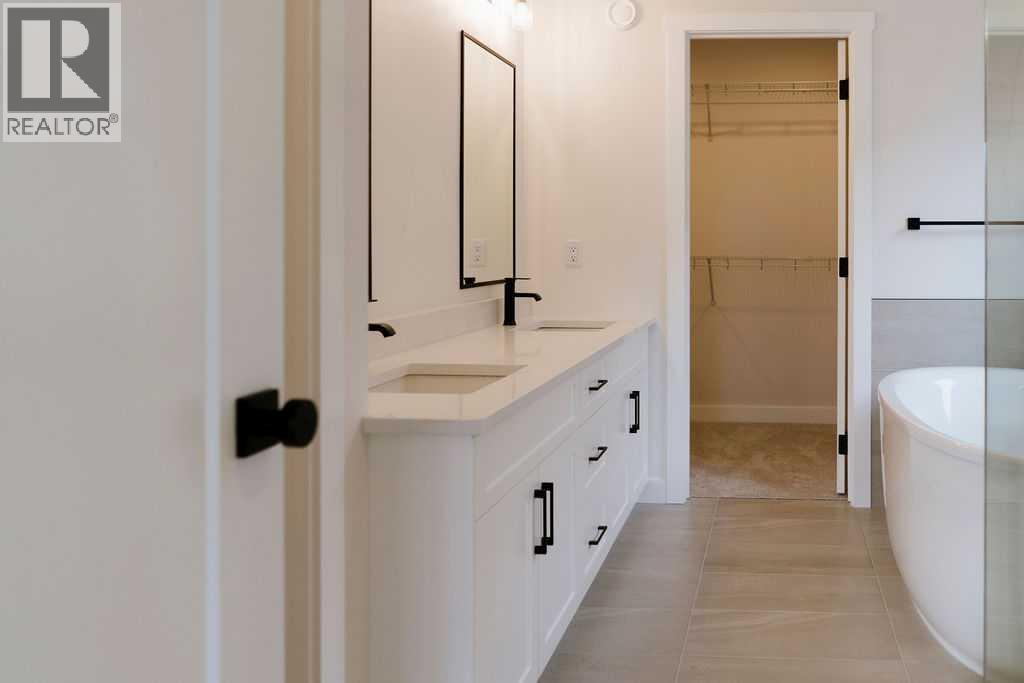 155 Perch Bend, Rural Rocky View County, Alberta  T3Z 0J8 - Photo 5 - A2243226