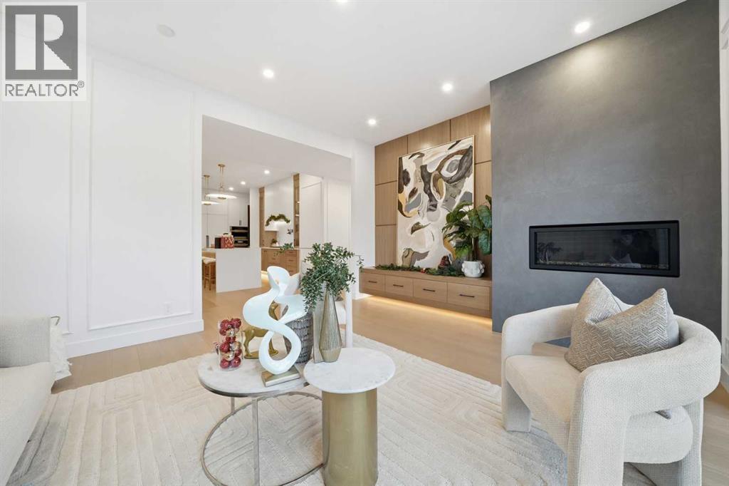 1321 10 Avenue Se, Calgary, Alberta  T2G 0W8 - Photo 9 - A2256038