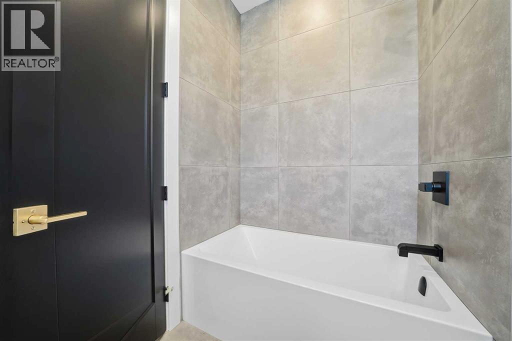 1321 10 Avenue Se, Calgary, Alberta  T2G 0W8 - Photo 34 - A2256038