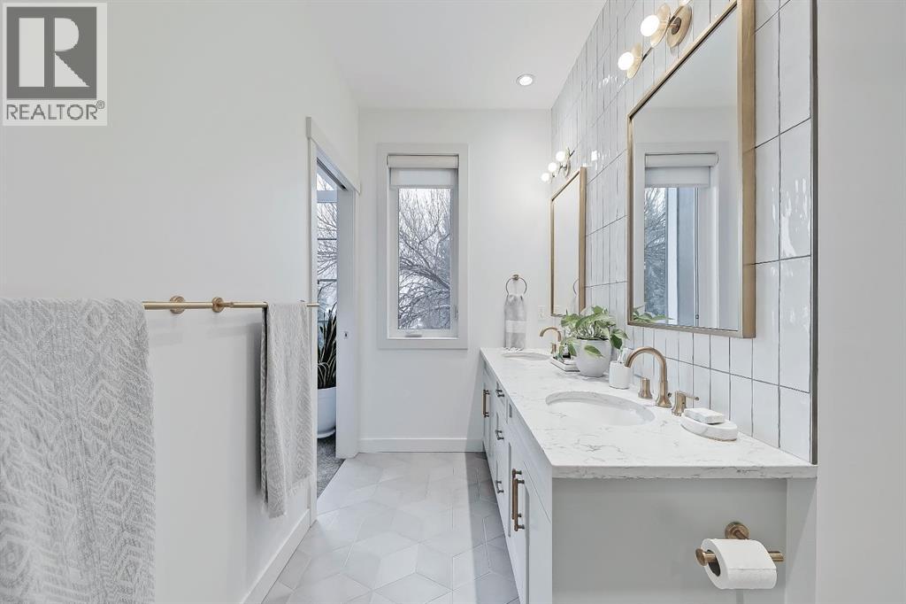 1229 Regal Crescent Ne, Calgary, Alberta  T2E 5H3 - Photo 31 - A2274168