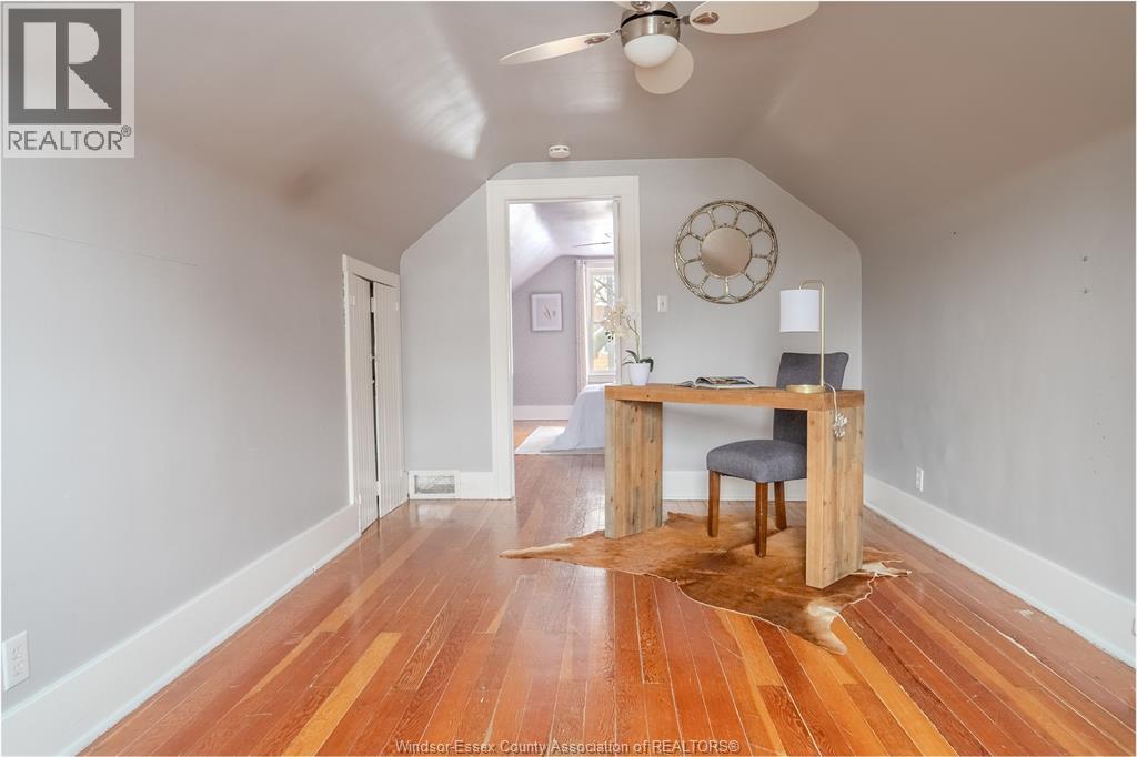 1344 Gladstone, Windsor, Ontario  N8X 1L8 - Photo 9 - 25031672