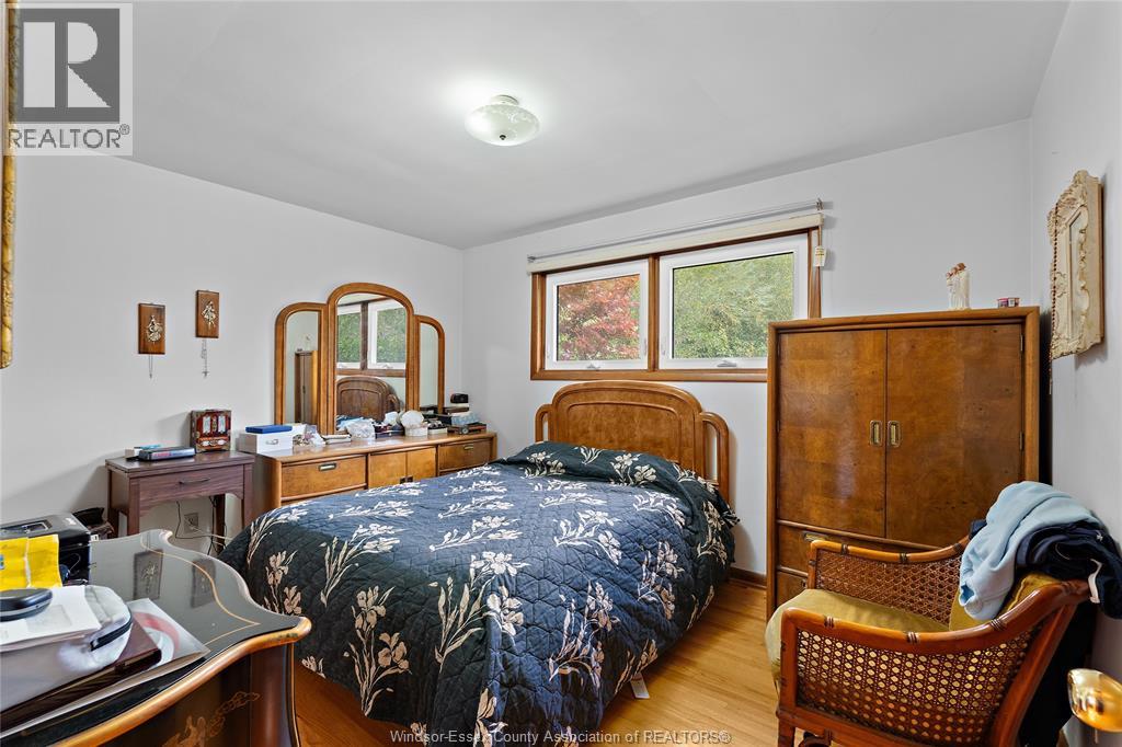 1670 Campbell, Windsor, Ontario N9B 2K6 - Photo 15 - 25031667