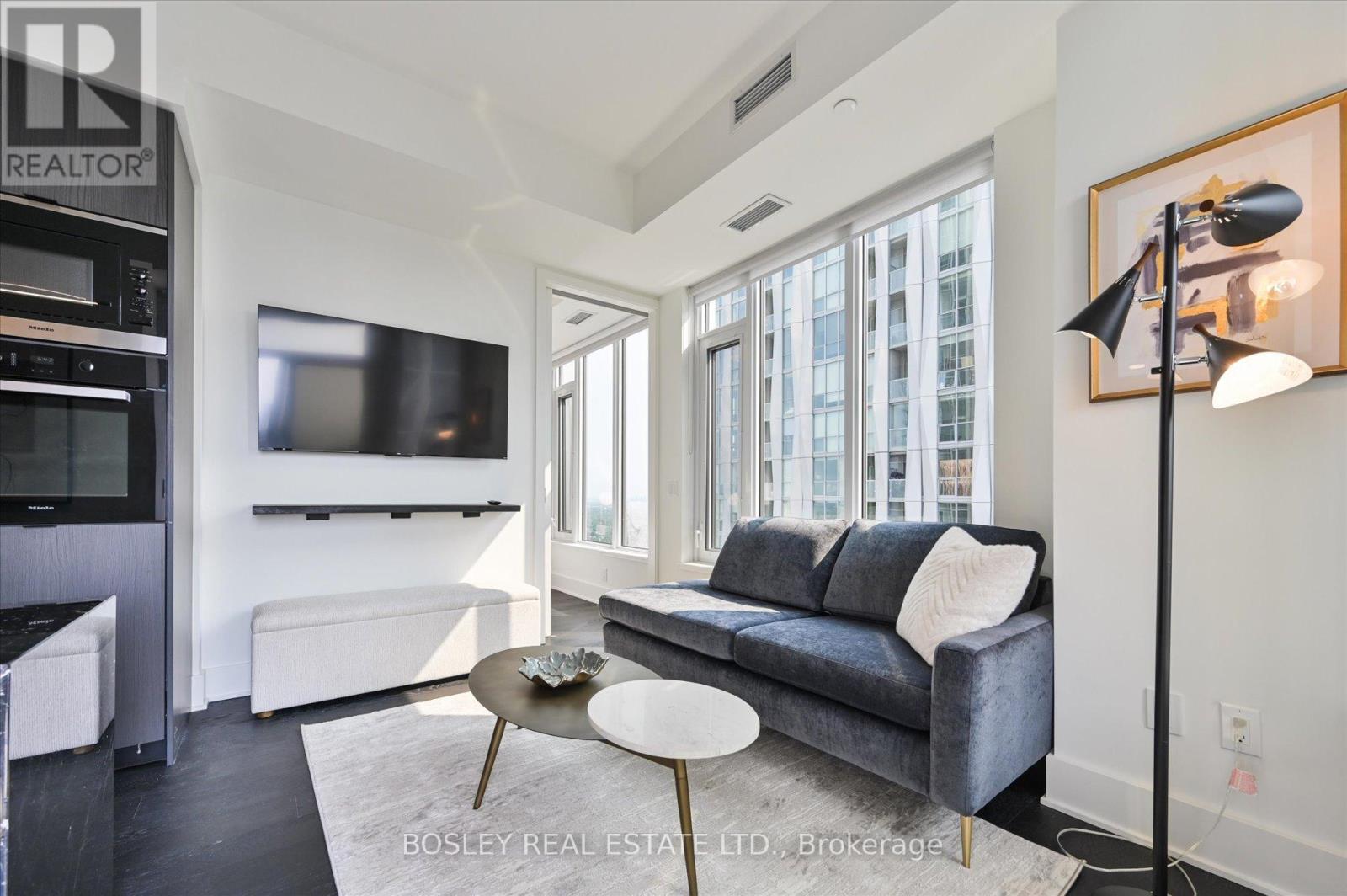 4707 - 11 Yorkville Avenue, Toronto (Annex), Ontario  M4W 0B7 - Photo 10 - C12633254