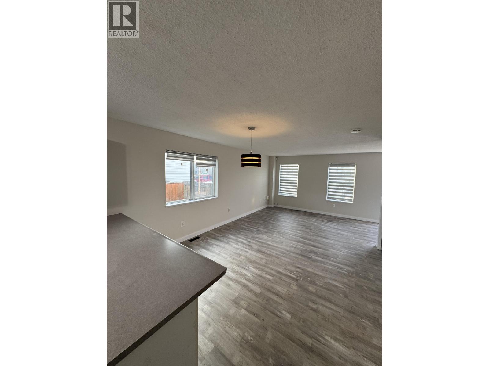 8807-8809 101 Avenue, Fort St. John, British Columbia  V1J 7C6 - Photo 4 - R3066710