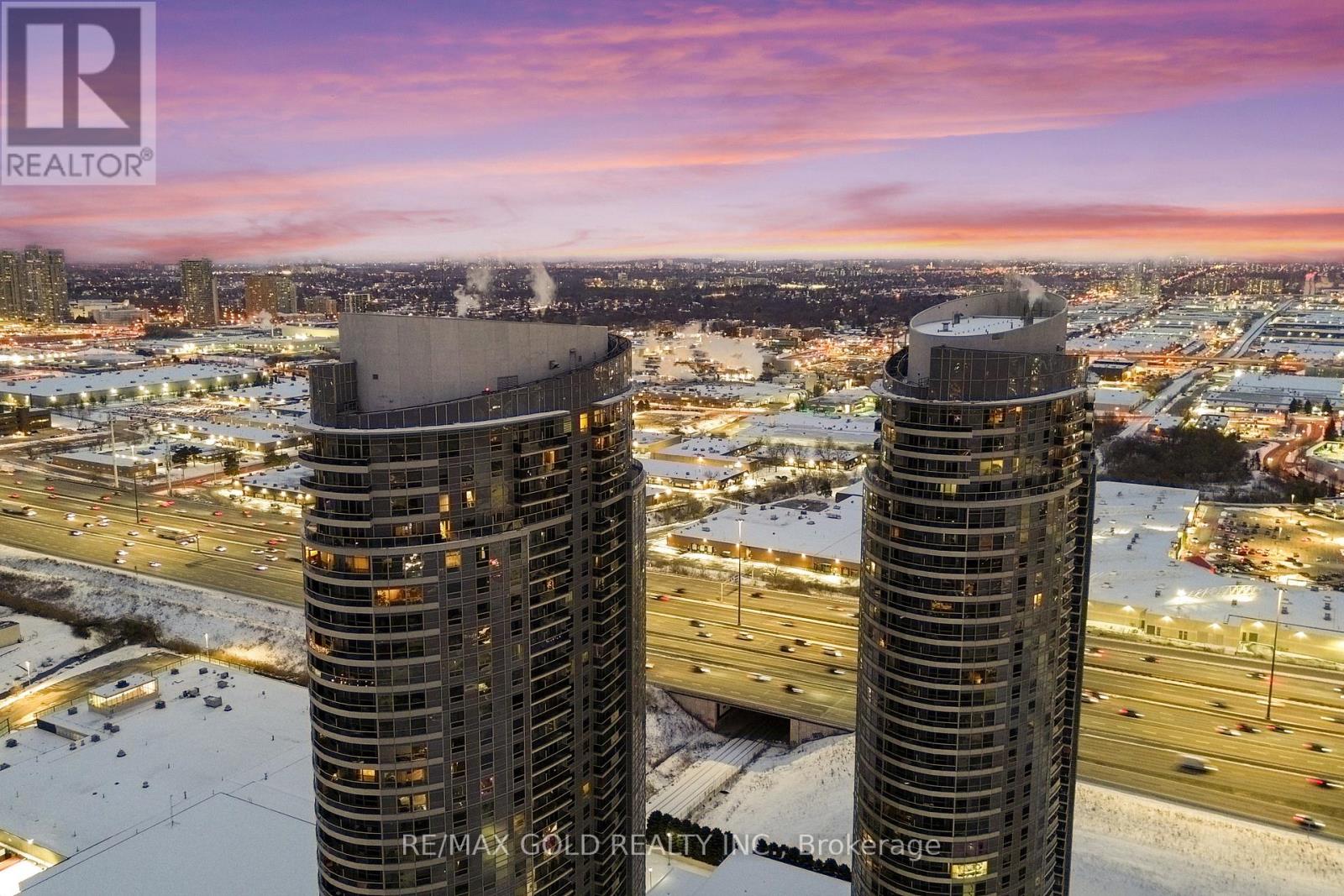 2518 - 135 Village Green Square, Toronto, Ontario M1S 0G4 - Photo 5 - E12633268