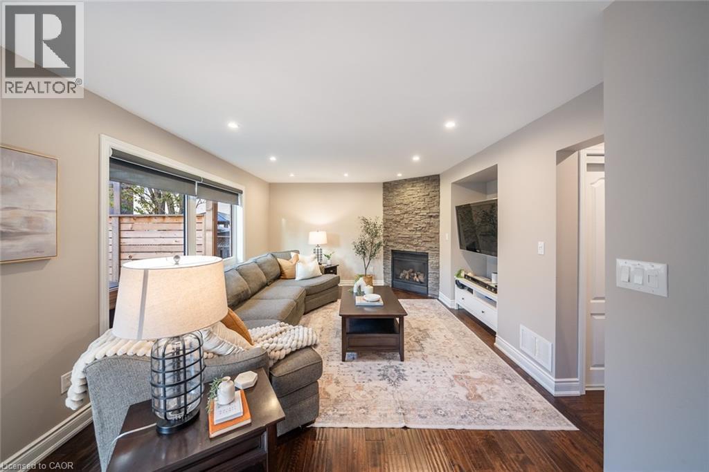 1351 Mcguffin Gate, Milton, Ontario  L9T 6M3 - Photo 13 - 40791798