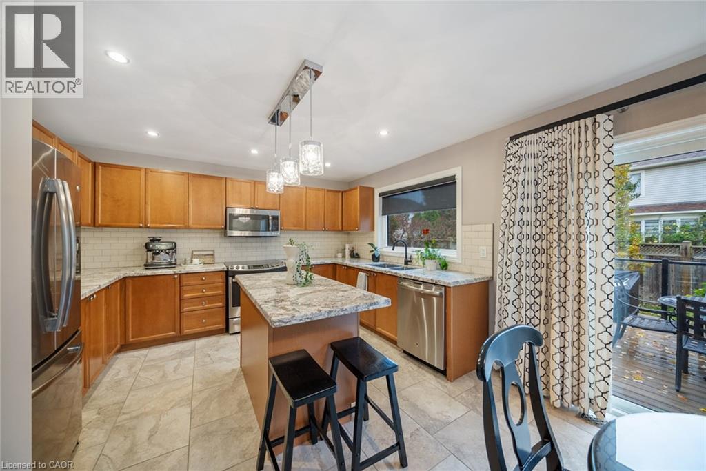 1351 Mcguffin Gate, Milton, Ontario  L9T 6M3 - Photo 16 - 40791798