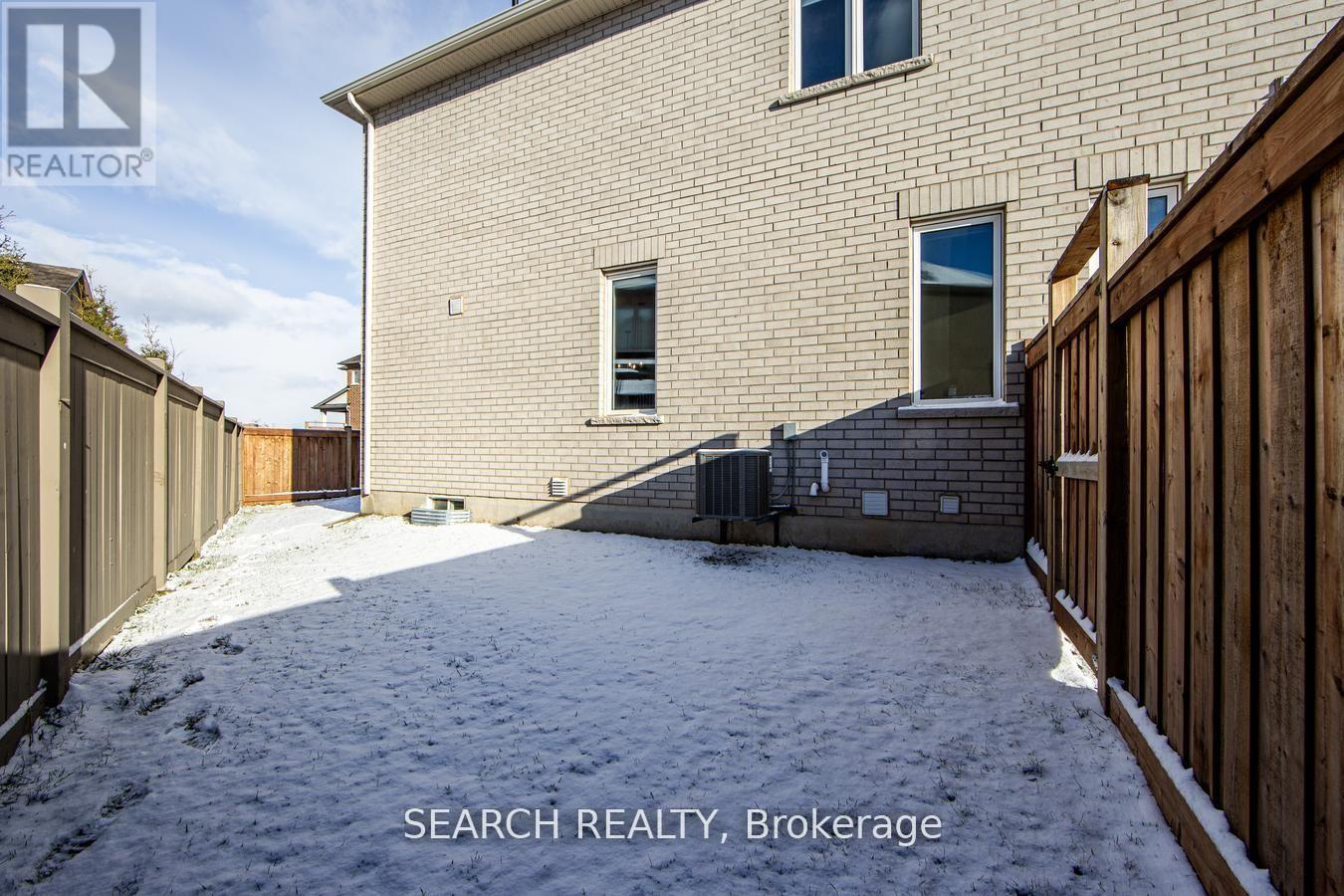 988 Cherry Court, Milton, Ontario  L9E 1P8 - Photo 20 - W12599936