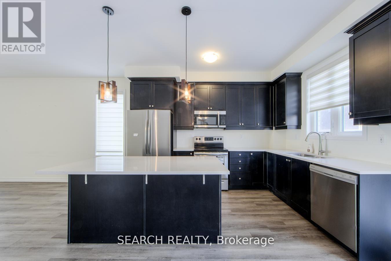 988 Cherry Court, Milton, Ontario  L9E 1P8 - Photo 26 - W12599936