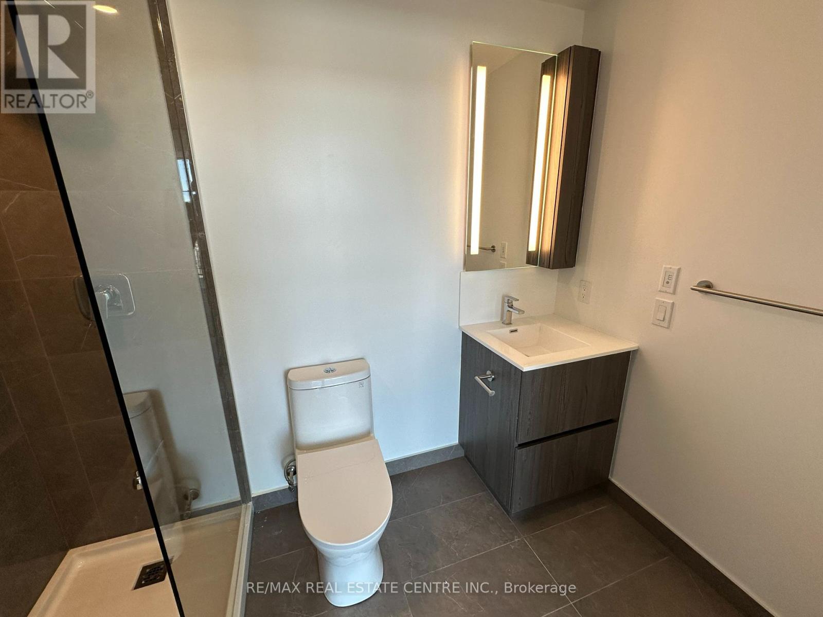 1002 - 220 Missinihe Way, Mississauga, Ontario  L5H 0A9 - Photo 16 - W12613078