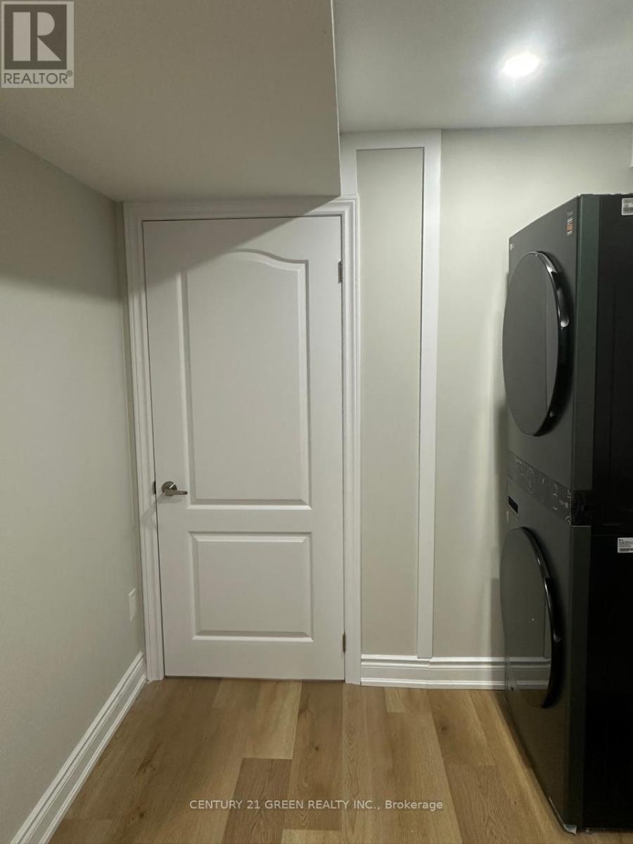 (Lower) - 9 Macklin Street, Brantford, Ontario  N3V 0B1 - Photo 7 - X12544672