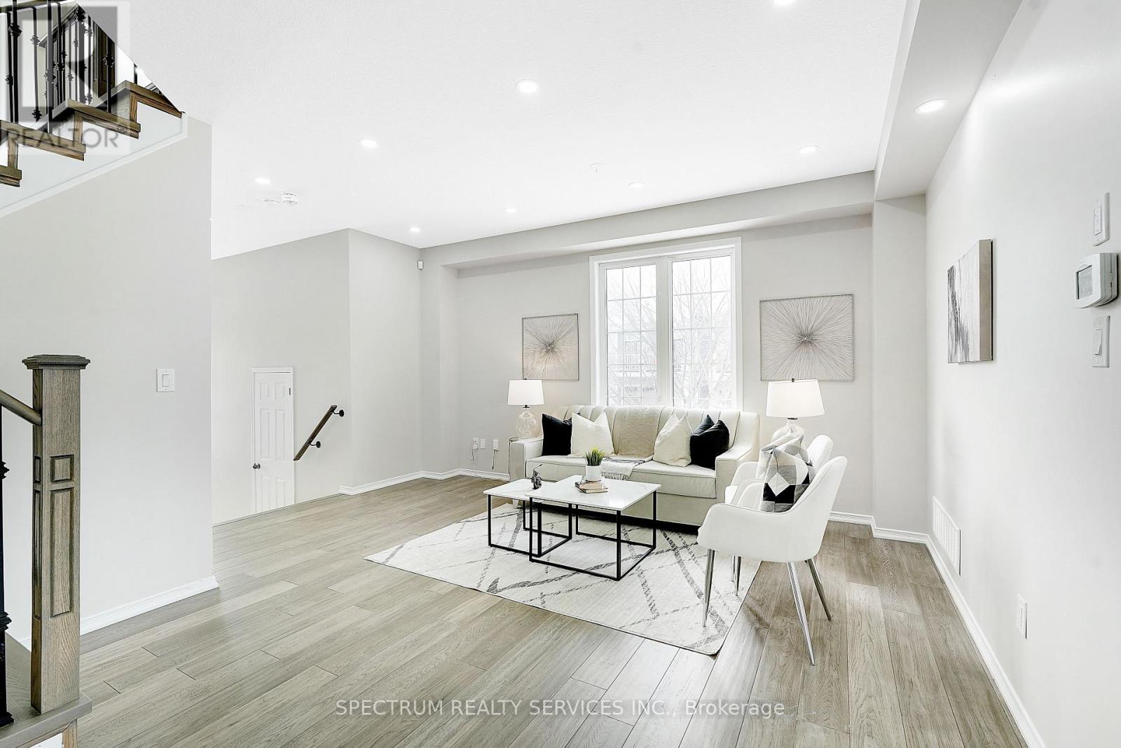 42 Pollard Street, Brantford, Ontario  N3T 5L5 - Photo 5 - X12599188