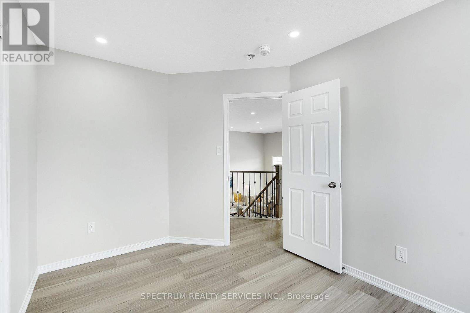 42 Pollard Street, Brantford, Ontario  N3T 5L5 - Photo 24 - X12599188