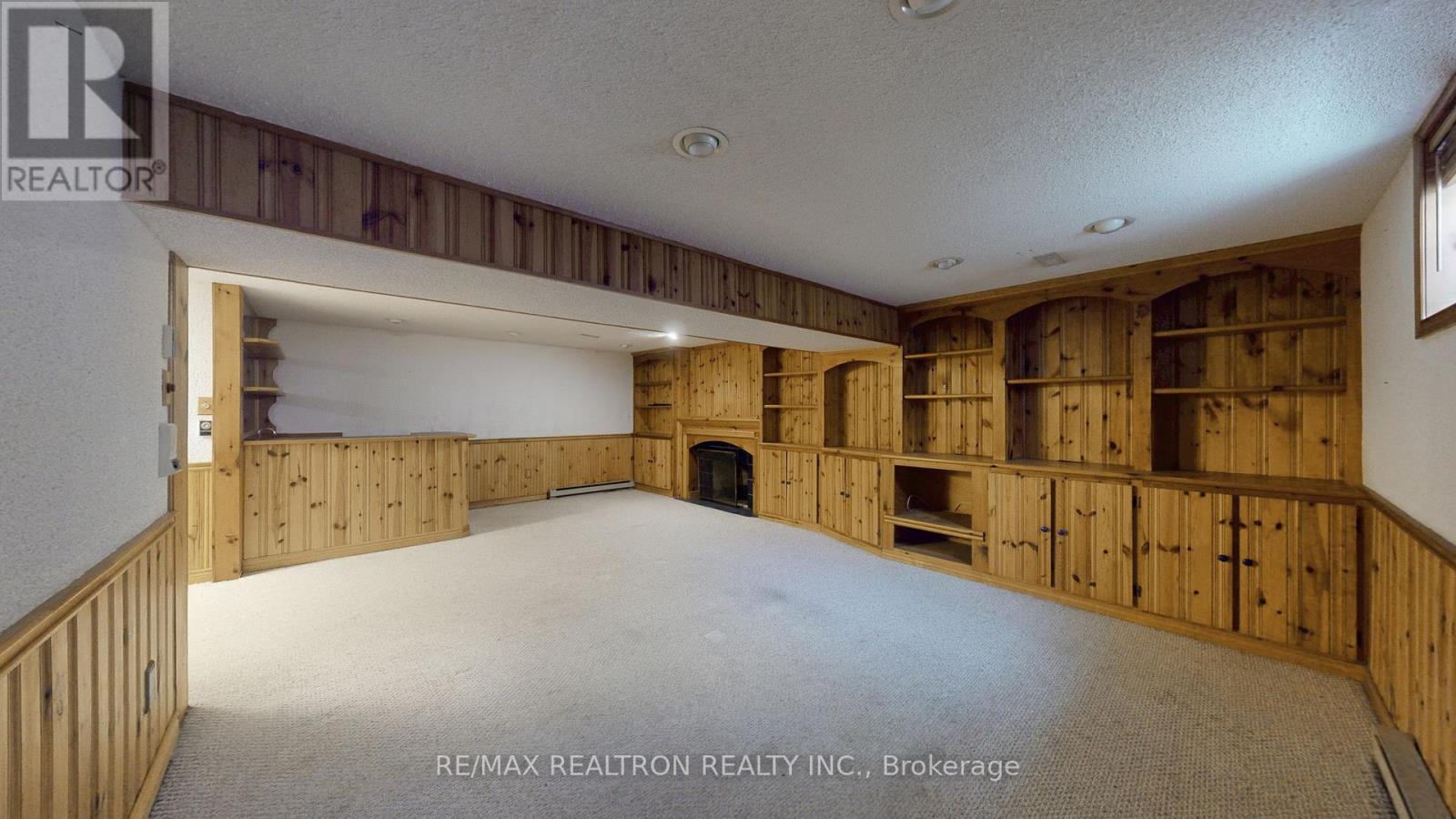 8 Blue Grass Drive, Aurora, Ontario  L4G 6W4 - Photo 25 - N12633244