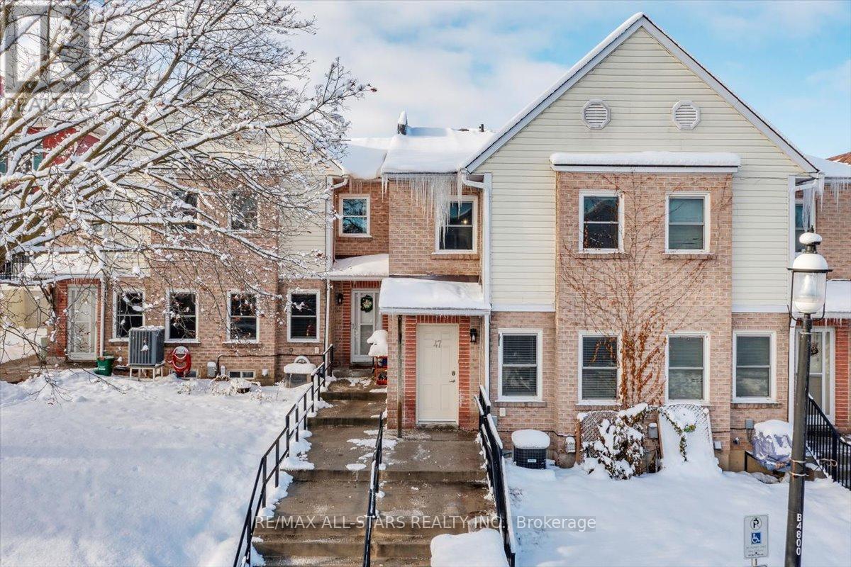 47 - 115 MAIN STREET S, Newmarket, Ontario