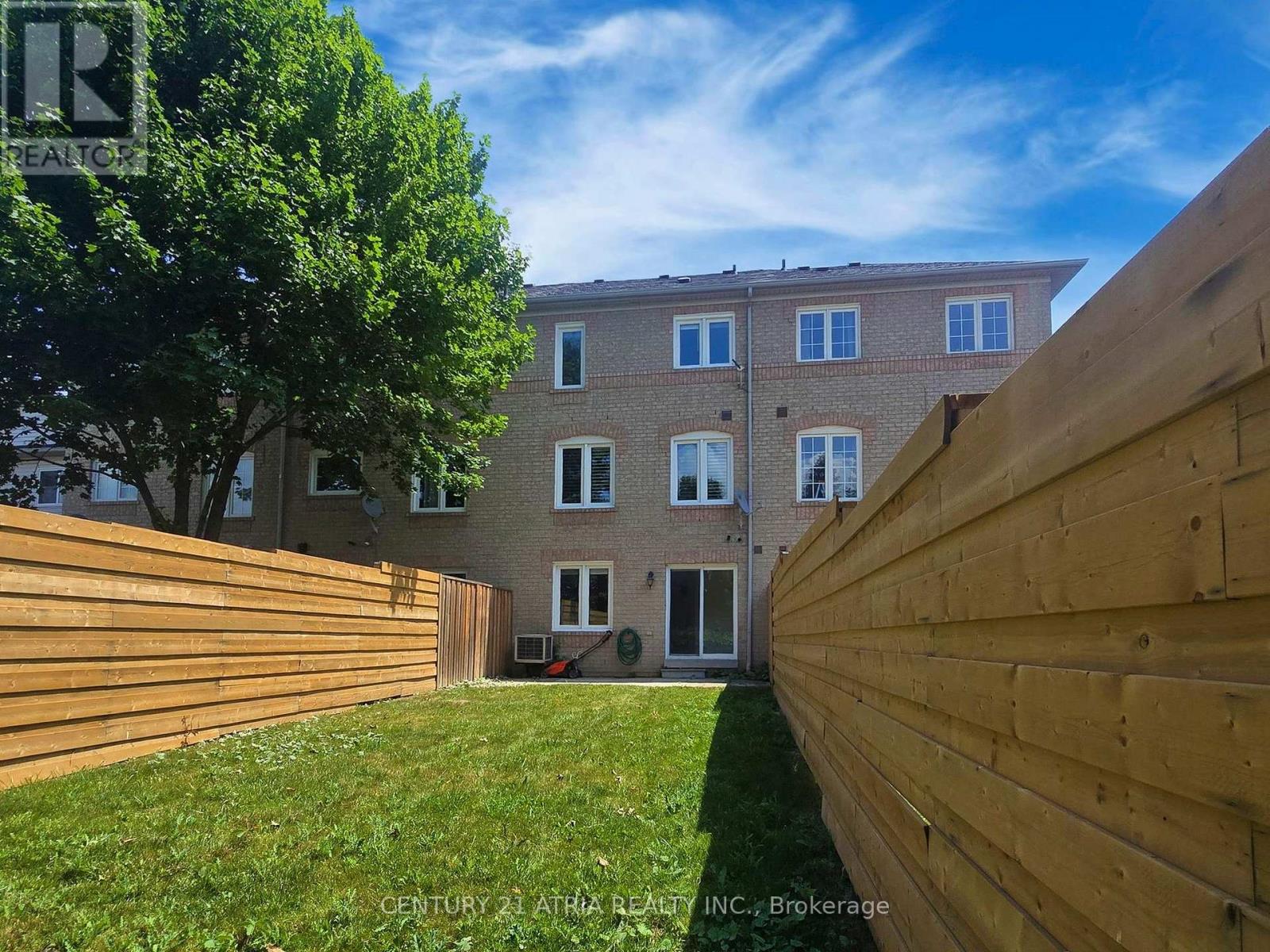 16 Stiles Avenue, Aurora, Ontario  L4G 7N3 - Photo 35 - N12633272