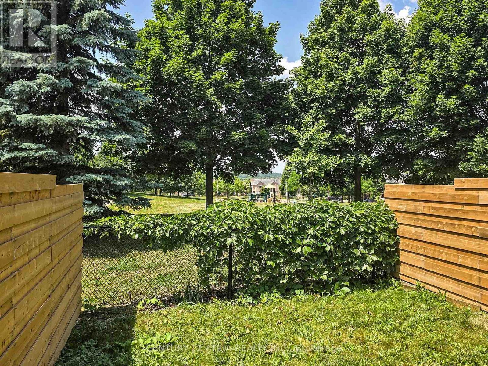 16 Stiles Avenue, Aurora, Ontario  L4G 7N3 - Photo 40 - N12633272