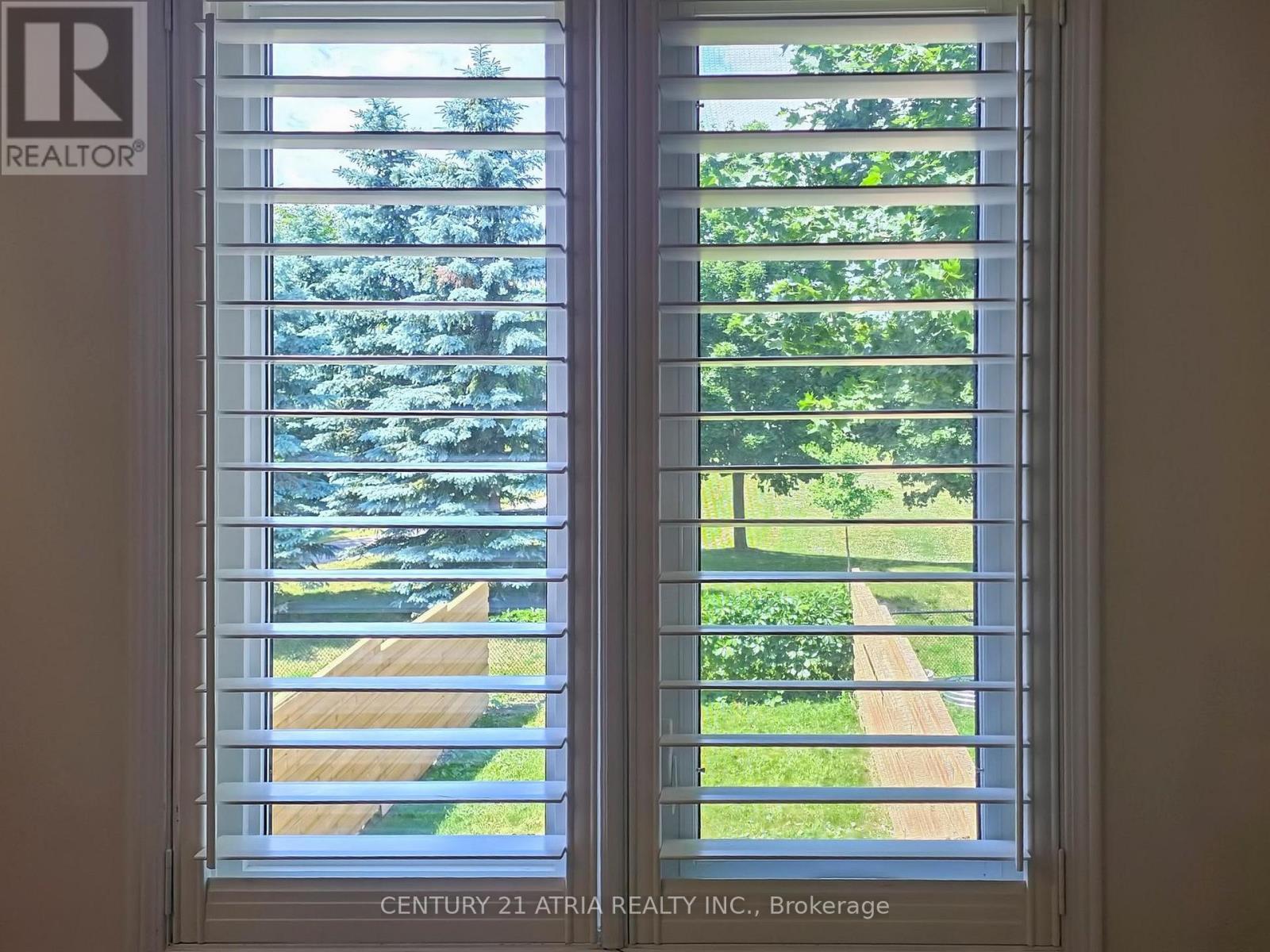 16 Stiles Avenue, Aurora, Ontario  L4G 7N3 - Photo 5 - N12633272