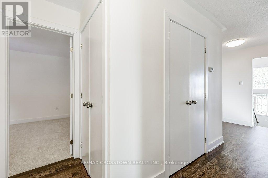 436 Dixon Boulevard, Newmarket, Ontario  L3Y 5C7 - Photo 16 - N12633314