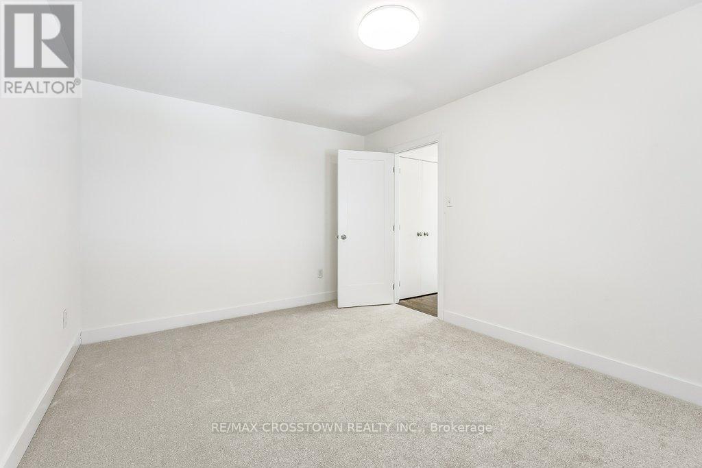 436 Dixon Boulevard, Newmarket, Ontario  L3Y 5C7 - Photo 25 - N12633314