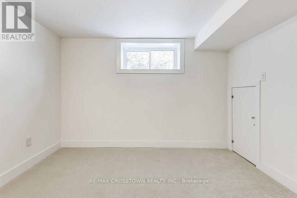 436 Dixon Boulevard, Newmarket, Ontario  L3Y 5C7 - Photo 30 - N12633314