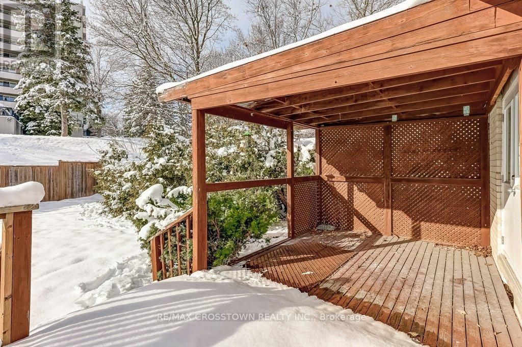 436 Dixon Boulevard, Newmarket, Ontario  L3Y 5C7 - Photo 33 - N12633314