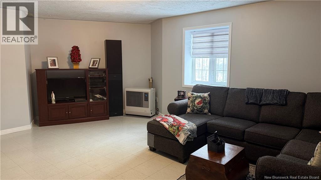 200 St-Amand Street, Grand Falls, New Brunswick  E3Y 1C8 - Photo 31 - NB131276