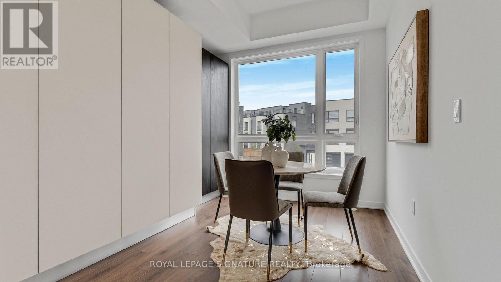 3055 Trailside Drive, Oakville, Ontario  L6M 4M2 - Photo 13 - W12633262