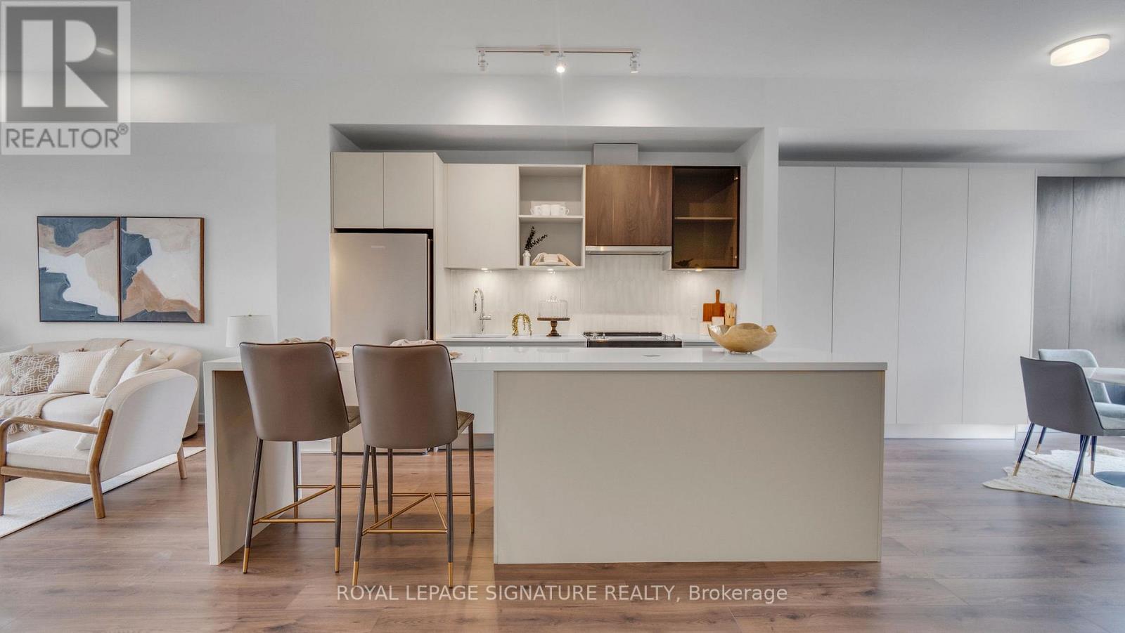 3055 Trailside Drive, Oakville, Ontario  L6M 4M2 - Photo 14 - W12633262