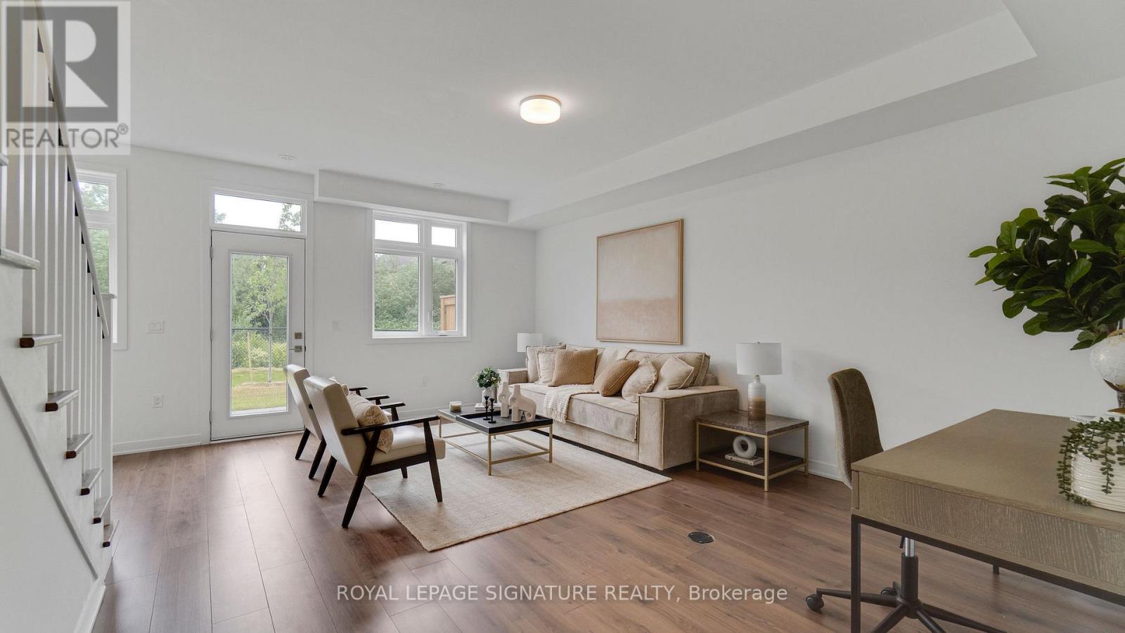 3055 Trailside Drive, Oakville, Ontario  L6M 4M2 - Photo 6 - W12633262