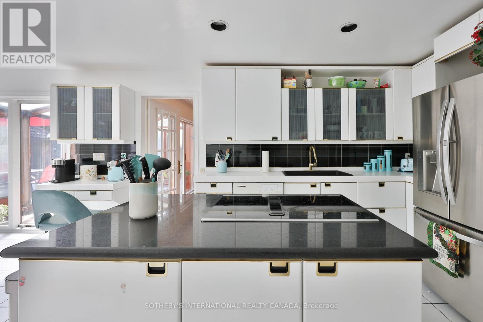 1070 Geran Crescent, Mississauga, Ontario  L5H 4A6 - Photo 13 - W12633296