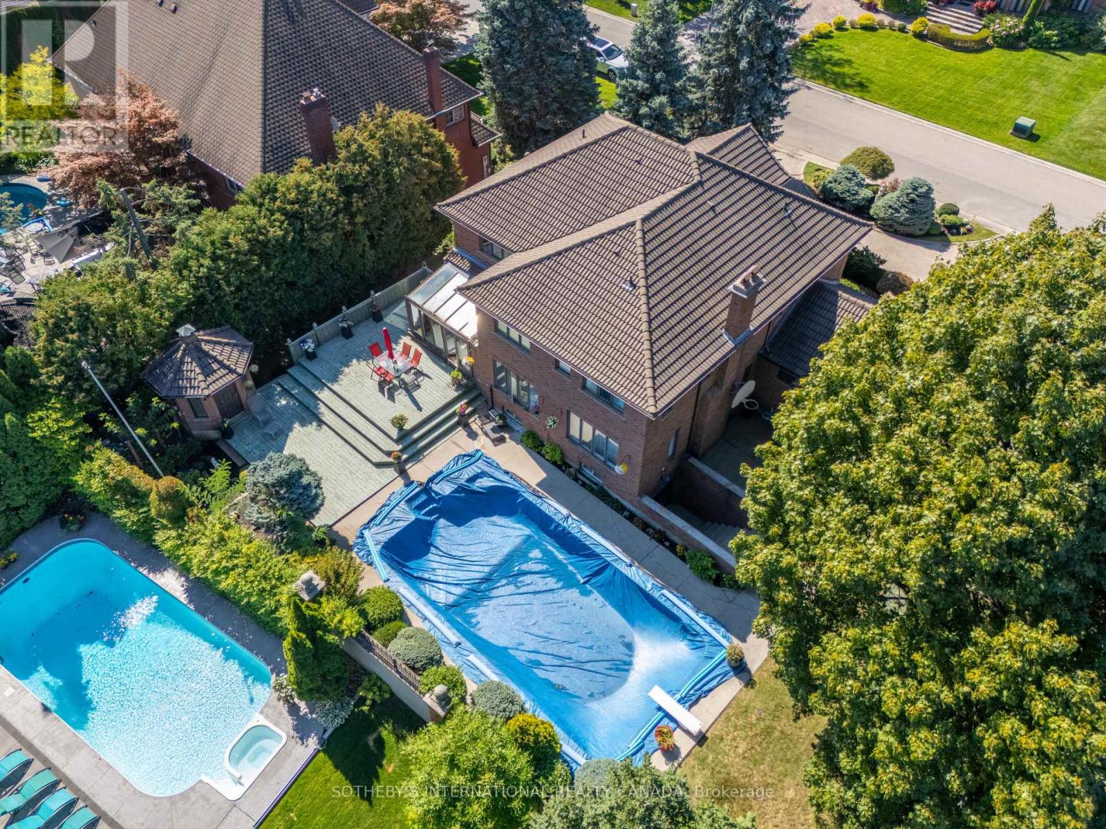 1070 Geran Crescent, Mississauga, Ontario  L5H 4A6 - Photo 36 - W12633296