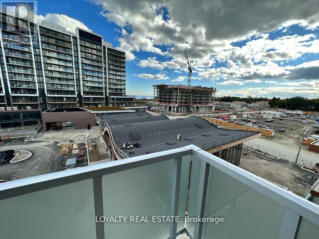 518 - 215 Lakeshore Road W, Mississauga, Ontario  L5H 1G5 - Photo 16 - W12633298