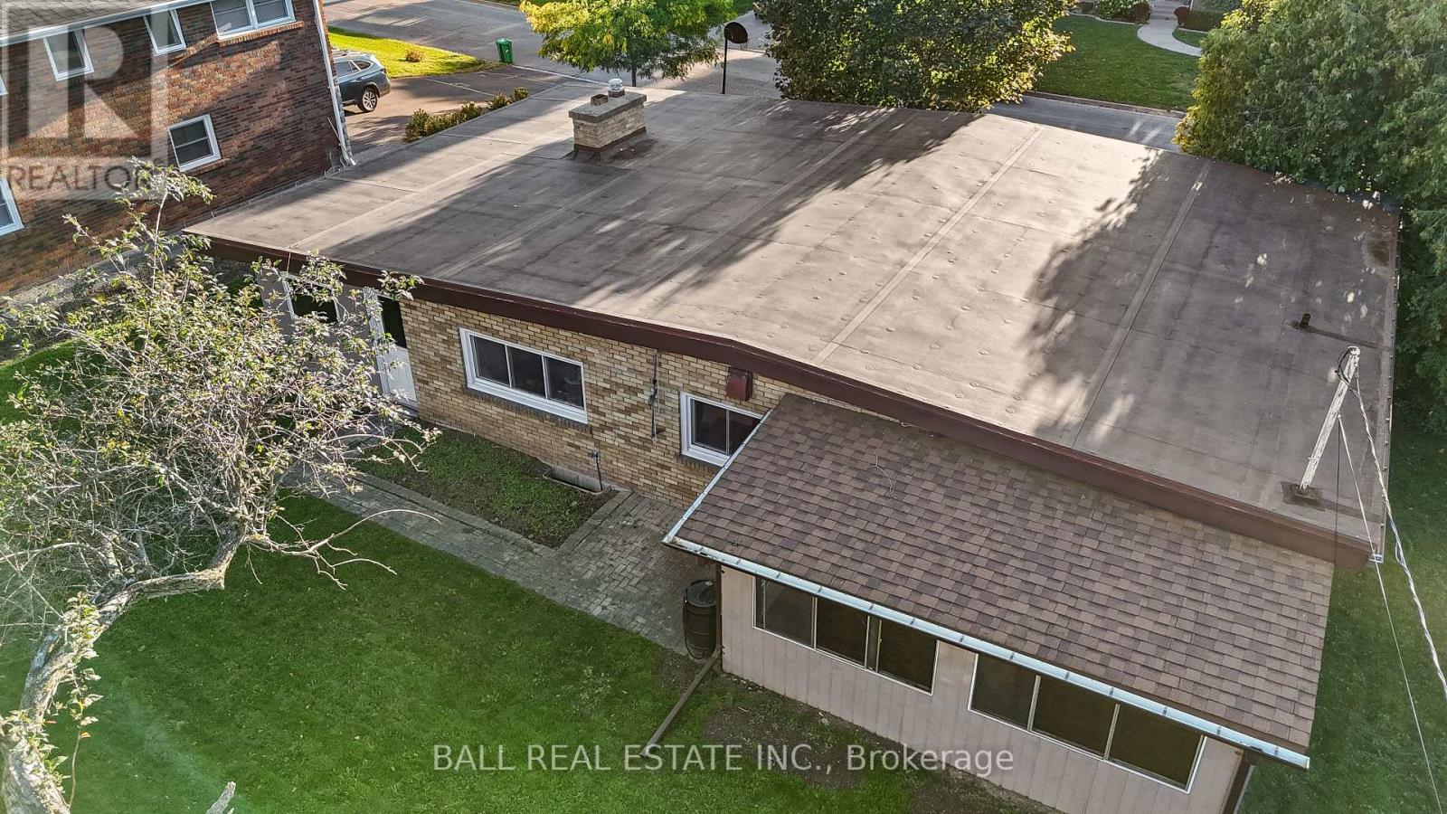 450 Rosedale Avenue, Peterborough (Town Ward 3), Ontario  K9J 6J1 - Photo 41 - X12633354