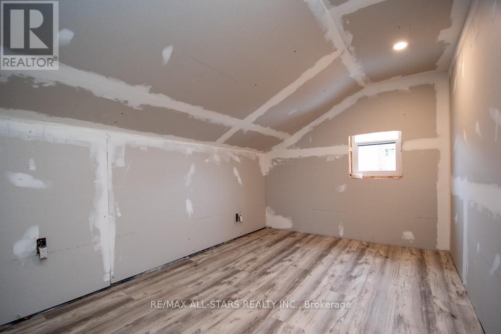 990 Eldon Road, Kawartha Lakes, Ontario  K0M 2M0 - Photo 20 - X12633406