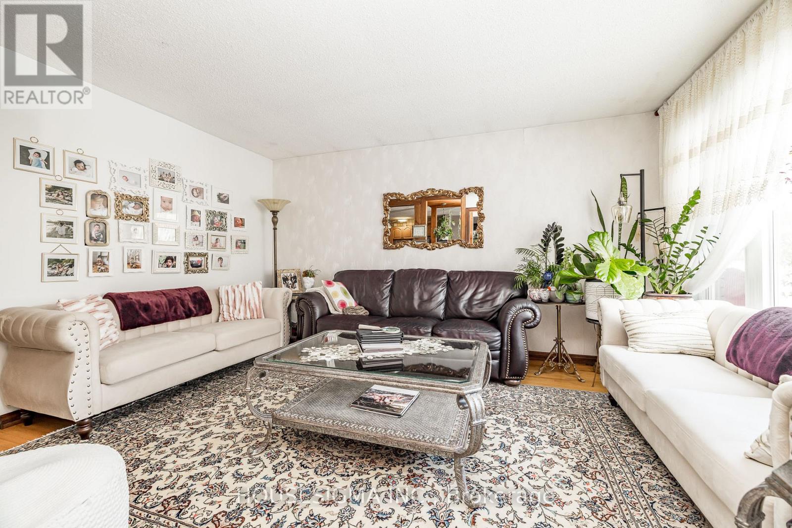 994 Charlton Drive, Ottawa, Ontario  K1J 8B3 - Photo 19 - X12633306