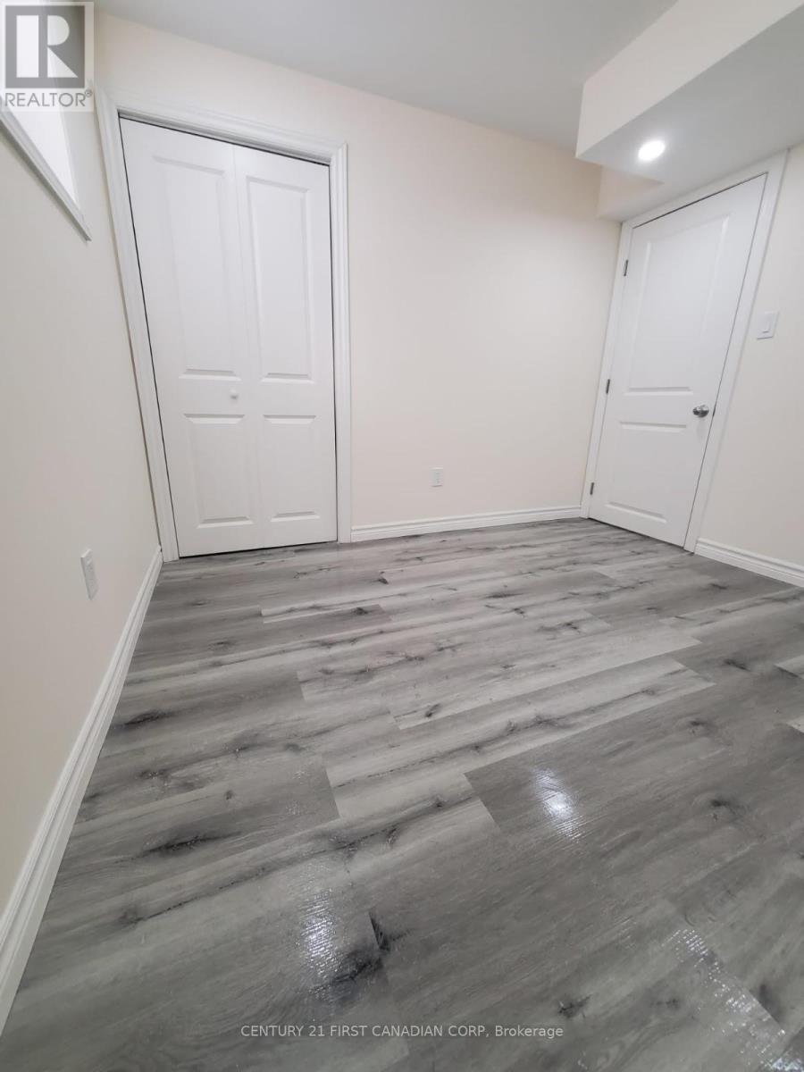 Lower - 289 Middleton Avenue, London South (South W), Ontario  N6L 0E9 - Photo 14 - X12633392