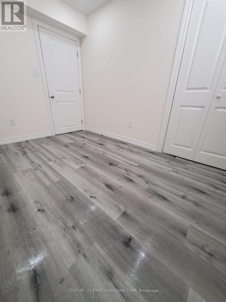 Lower - 289 Middleton Avenue, London South (South W), Ontario  N6L 0E9 - Photo 15 - X12633392