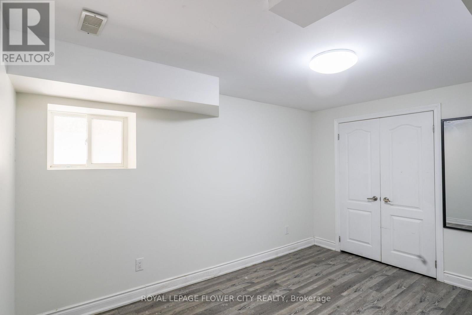 49 Pellegrino Road, Brampton, Ontario  L7A 4V5 - Photo 12 - W12510426