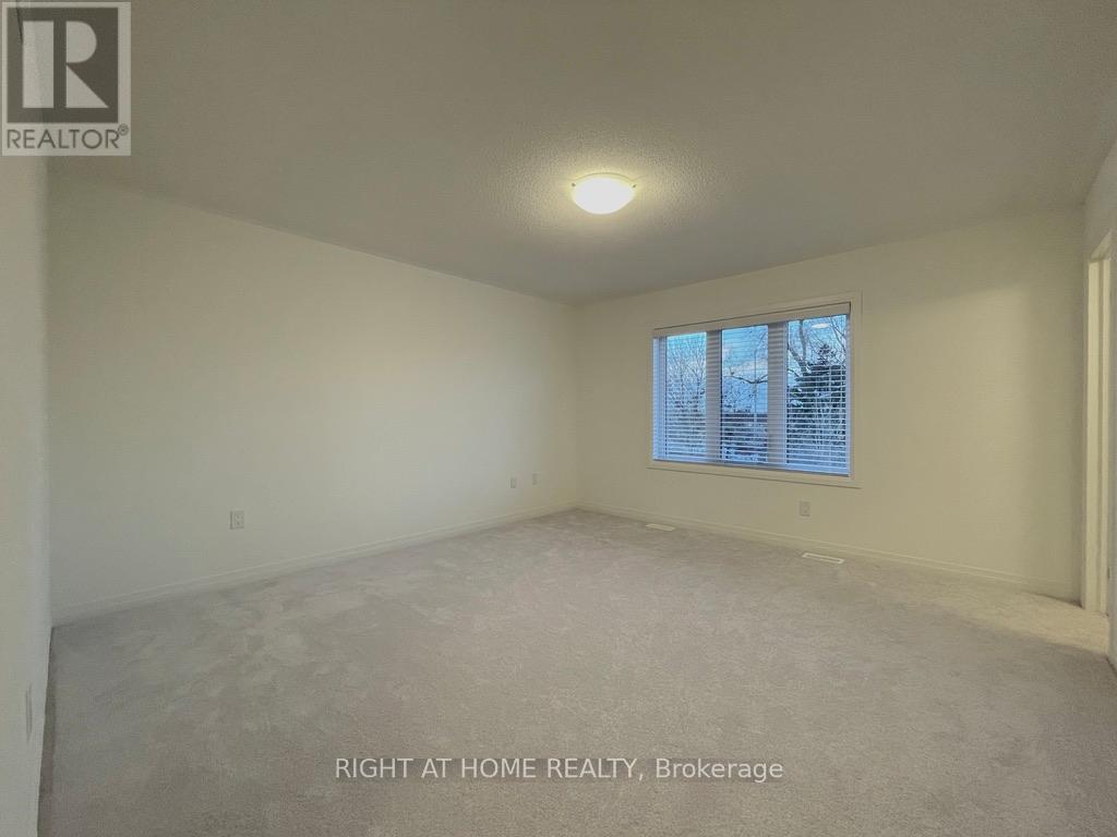 65 Kirkwood Way, Barrie, Ontario  L9J 0K7 - Photo 9 - S12459365